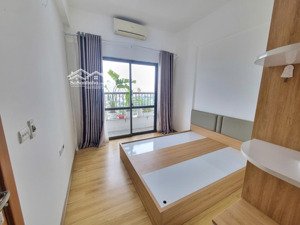bán căn hộ 3 ngủ, 2 vs. giá 4.250 đồng . nhà đẹp nhâtd tòa