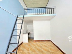 phòng sáng- rộng- thoáng ở liền 3 người nguyễn tri phương ko chủ giờ tự do