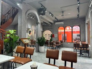 cho thuê cửa hàng mặt phố quang trung vị trí vàng kinh doanh