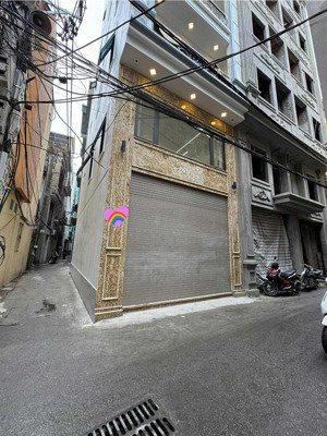 khương trung 38m x 5tầng lô góc nhiều phòng sát ô tô - giá trị vành đai 2.5 tăng cao