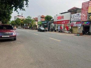 chính chủ bán nhà ngô xuân quảng, trâu quỳ ngày trung tâm đang chờ thuê bán quần áo