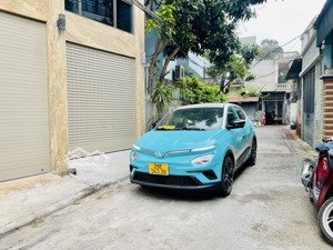 nhà đẹp thạch bàn oto thang máy 10x tỷ dt 48 m x 5 tầng trước nhà ô tô 7 chỗ dừng đỗ ra vào