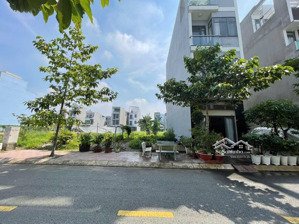 đất đẹp kdc phú hồng thịnh gần bigc go và làng đại học quốc gia tphcm