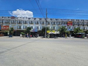 nhà phố shophouse đối diện chung cư bcons ngay cổng kcn tân đông hiệp b dĩ an (tphcm) sổ hồng riêng