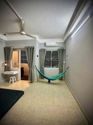cần bán chung cư iii bùi minh trực, p5, q8, dt 57m2 2pn1wc, sổ đỏ tặng nt giá 2.1 tỷ.lh 