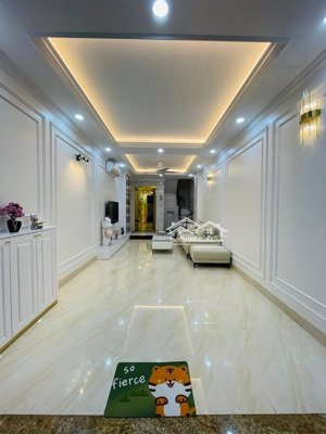 chạm là mê - 6 tầng thang máy mới nguyên full nội thất cao cấp