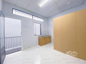 phòng rộng 18m2 quận 7 - huỳnh tấn phát - wifi miễn phí