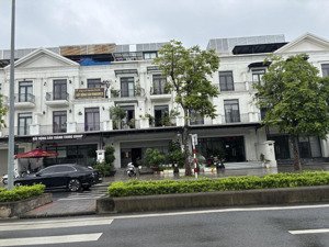 bán căn liền kề đẹp mặt hải âu 02 hoàn thiện rồi kinh doanh đắt khách,có dòng tiền ổn định 90m2