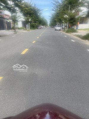tôi cần bán 2 lô liền kề đường 10m5 bùi trang chước