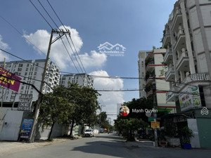 bán chdv nguyễn oanh, 46 phòng, dt 15x22m, thuê khoán 90tr/tháng