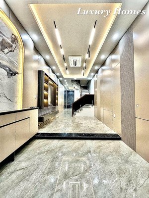 bán căn nhà riêng xây mới độc lập gần 50mx 4 tầng lê lợi phường lê lợi ngô quyền . hướng đông bắc