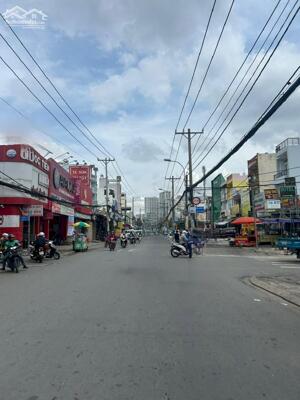 CĂN HỘ DỊCH VỤ Q2 - XE HƠI VÀO NHÀ - 145M2 - DÒNG TIỀN 30TR - GIÁ CHỈ 11 TỶ