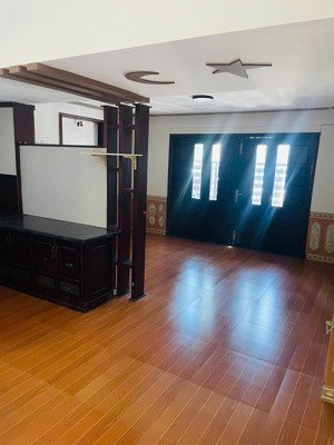 siêu phẩm biệt thự 3 tầng lô góc đường 15m đường văn tiến dũng. p hòa xuân q cẩm lệ tp đà nẵng .