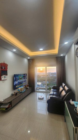 em cần bán lại căn góc 79m lầu cao full nội thất cao cấp, đẹp giá 3ty550tr