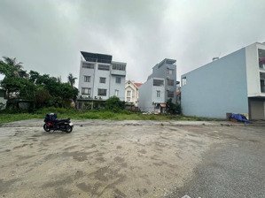 cặp song sinh siêu phẩm tại lê hồng phong - hải phòng