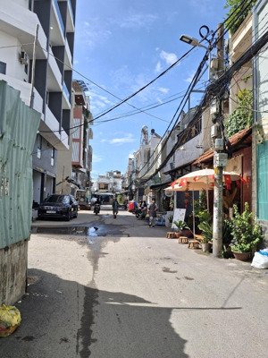 bán nhà 4 tầng 78m2 kế bên him lam, quận 7, shr, đường xe hơi vi vu, giá nhỉnh 13 tỷ