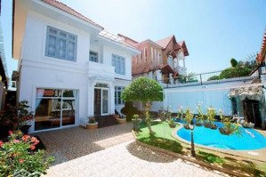 bán biệt thự biển vip đồi ngọc tước, bãi sau tp vũng tàu dt 354m2 hồ bơi sân vườn - giá rẻ nhất kv