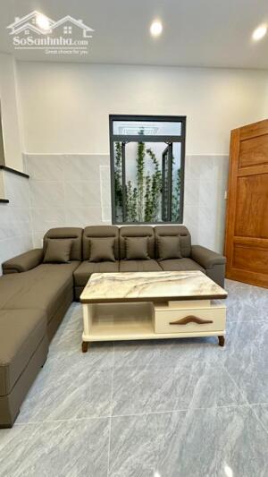 Bán nhà hẻm xe hơi Trung Mỹ Tây, DT 54m2 3 tầng chỉ 5,5 tỷ Sổ Hồng Riêng