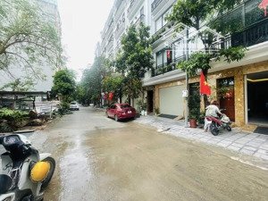 bán nhà văn phú 6 tầng thang máy mặt tiền 5m ô tô tránh chỉ 1 căn duy nhất