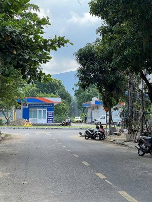 bán nhà 3 tầng đường 7.5m hoàng quốc việt sơn trà vị trí đắc địa