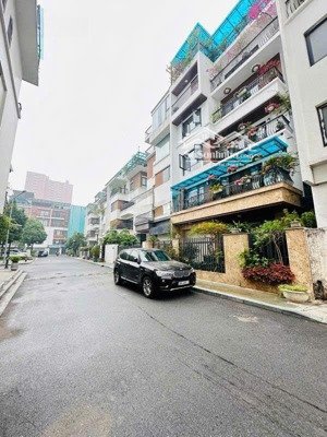 phân lô mặt phố nguyễn văn huyên tương lai - 34.5 tỷ - dt 70m2- 6 tầng - mặt tiền 5.3m