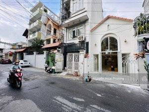 mặt tiền thảo điền - view triệu đô sông sài gòn - ngay trục đường nguyễn văn hưởng - hàng hiếm 19tỷ