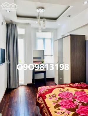 Giao Ngay Nhà SHR Khu VIP Quận 1 Giá Tốt!