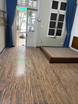 bán nhà trần phú hà đông dt 85m x 4t x mt 4,4m giá 16,2 tỷ có thương lượng