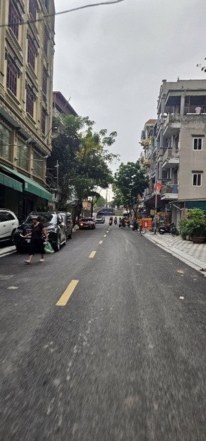 bán đất thượng thuỵ tây hồ dt 50m x đất x mt 5m giá 11,8 tỷ có thương lượng