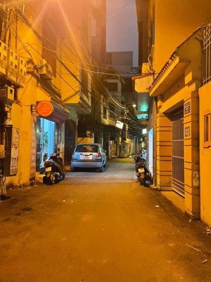 bán nhà xuân thuỷ cầu giấy dt 52m x 4t x mt 4,2m giá 12,5 tỷ có thương lượng