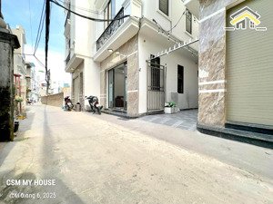 mặt ngõ đoàn kết - ô tô vào cửa- lô góc - 43m2 - 2 tỷ 990