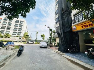 cần bán gấp nhà 7 tầng có thang máy hạ chào 200 triệu giá mới chỉ 11.8 tỷ khu tdc xuân phương