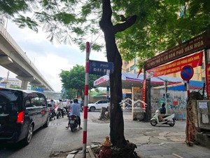 phân lô hv an ninh - lô góc ô tô vào đất - chủ mới xây 6 tầng thang máy - quá đẹp - 38m - mt 5m