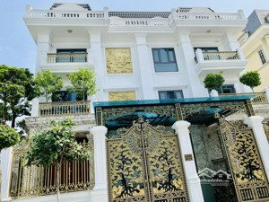 chính chủ cần tiền bán gấp biệt thự an khang villa diện tích 200m2 giá 32 tỷ rẻ nhất dự án