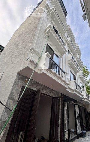 bán nhà 5 tầng 3 phòng ngủ, hơn 5 tỷ khu vực gamuda