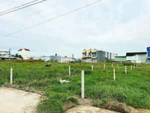 304m2 đất thổ đường beton 4m xã Đức Hòa Đông, Đức Hòa giá 2 tỷ