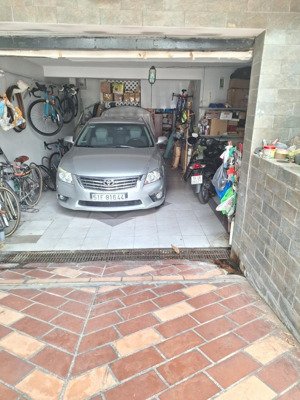 bán biệt thự tân quy 8x20 4 tầng có hầm - vị trí cạnh đường mai văn vĩnh - chỉ 180tr/m2