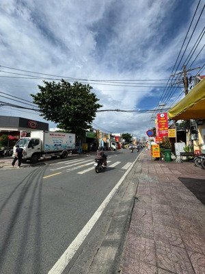 bán nhà mt tại đường nguyễn văn tăng (6mx28m) 168m2 giá 25tỷ934 168m2 phường long bình, tp. hcm
