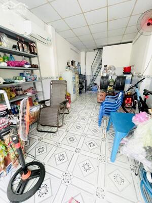 NHÀ HẺM XE HƠI GẦN MẶT TIỀN NGUYỄN THỊ THẬP - NHÀ NGANG 3.2M DÀI 8.5M 1 TRỆT 1 LẦU - GIÁ YÊU THƯƠNG 2.45 TỶ CÒN BỚT