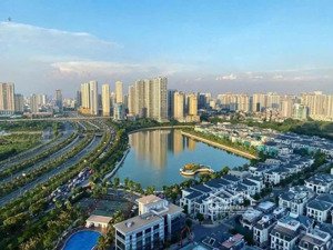 bán căn liền kề green bay giá rẻ 20% so với thị trường. lh 