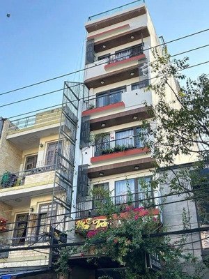 toà căn hộ dịch vụ đường núi thành, 145m2, 7 tầng, 17 phòng, đường 10m5, 29.5 tỷ