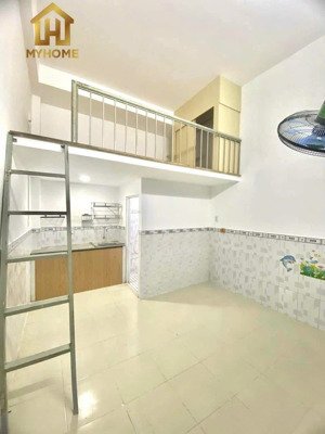 phòng trống ngay 666 lê trọng tấn giá chỉ 2tr6