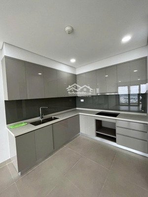 bán căn hộ chung cư sky 89, giá 5,2 tỷ, diện tích 89m2 căn góc, 2pn, 2wc, ntcb