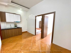 cho thuê căn 2 ngủ 1 khách ở phạm văn đồng,btl.