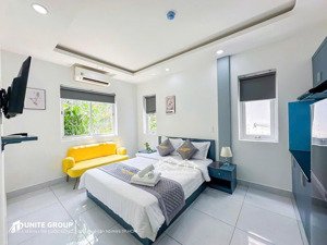 phòng cửa sổ full nội thất rộng 30m2 ở điện biên phủ gần ngã tư hàng xanh giáp q1, q2 ở bình thạnh