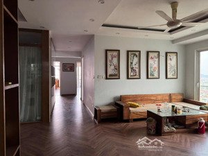 bán căn hộ oct3a 142,7m2 3pn kđt resco cổ nhuế tầng đẹp chỉ cần xách đồ về ở liên hệ: 