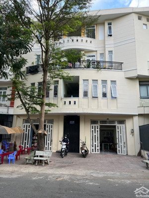 phòng trọ cao cấp đầy đủ nội thất giá sv cho thuê tại q9