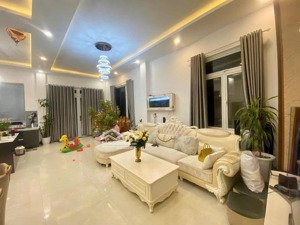 giảm giá bán gấp biệt thự đường mẫu tâm