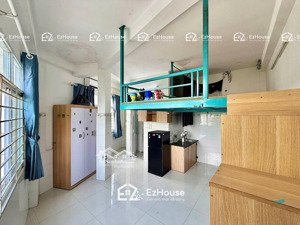 duplex full nt cửa sổ trời thoáng mát ngay luỹ bán bích