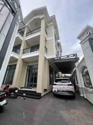 [ siêu hiếm, biệt thự căn góc 2 mặt tiền] bán nhà 69 d2 nguyễn gia trí, p25, bt, 5 tầng mới, 37 tỷ